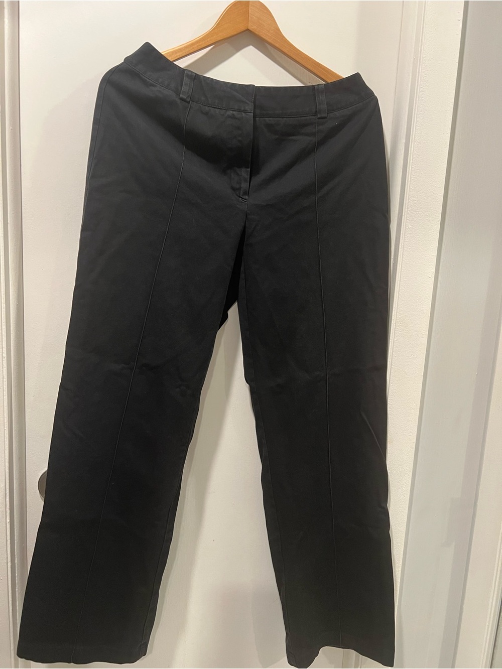 Liz Claiborne Black Straight-Leg Pants